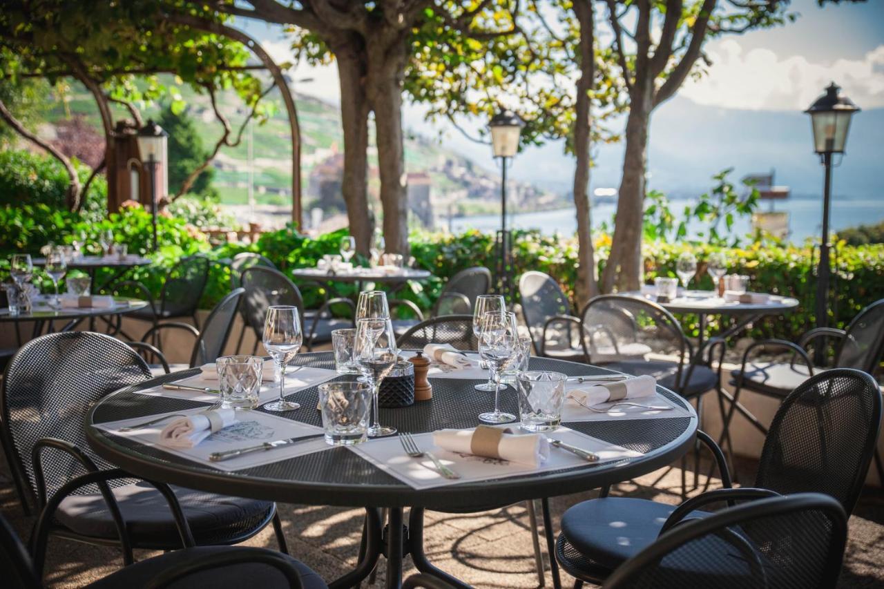 Auberge de Rivaz Buitenkant foto